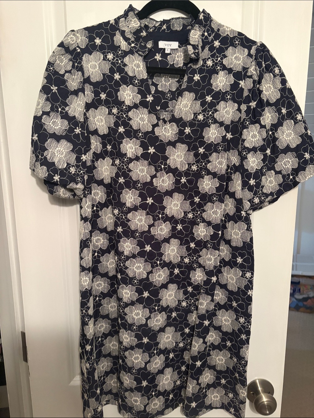 VOY Navy Floral Button-Down Casual Dress